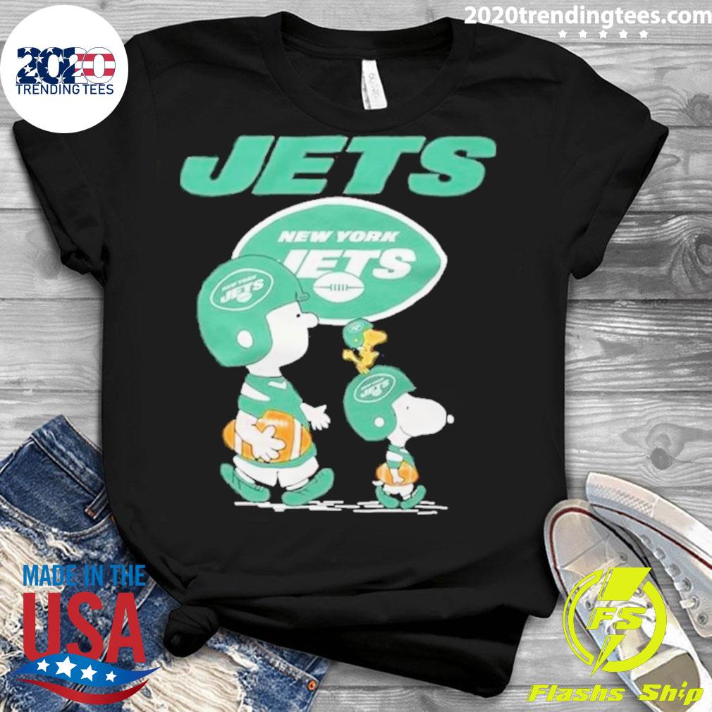 New York Jets Snoopy and Charlie Brown with Woodstock cartoon T