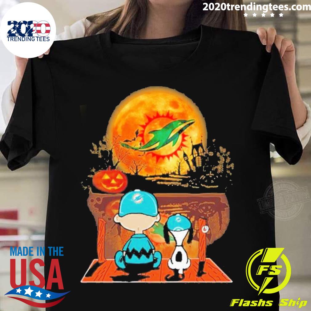 Official Snoopy Charlie brown sit under moon Chicago Cubs halloween T-shirt,  hoodie, tank top, sweater and long sleeve t-shirt