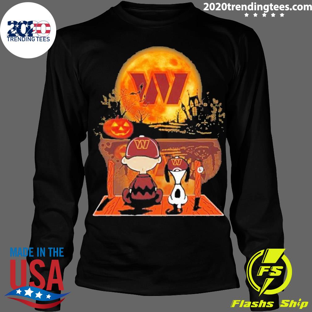 Charlie Brown And Snoopy Watching Washington Redskins Halloween T-Shirt