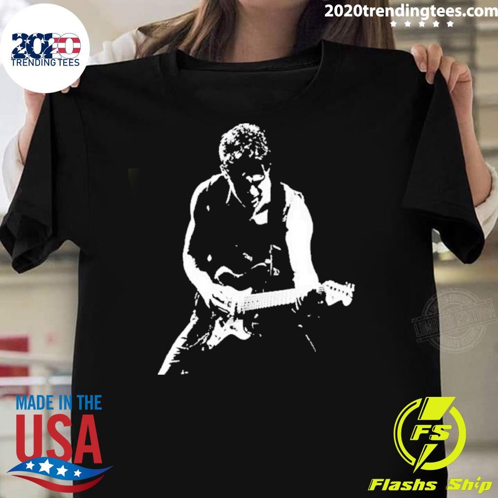 Nice Niall Horan Guitar Photo Limited T-shirt