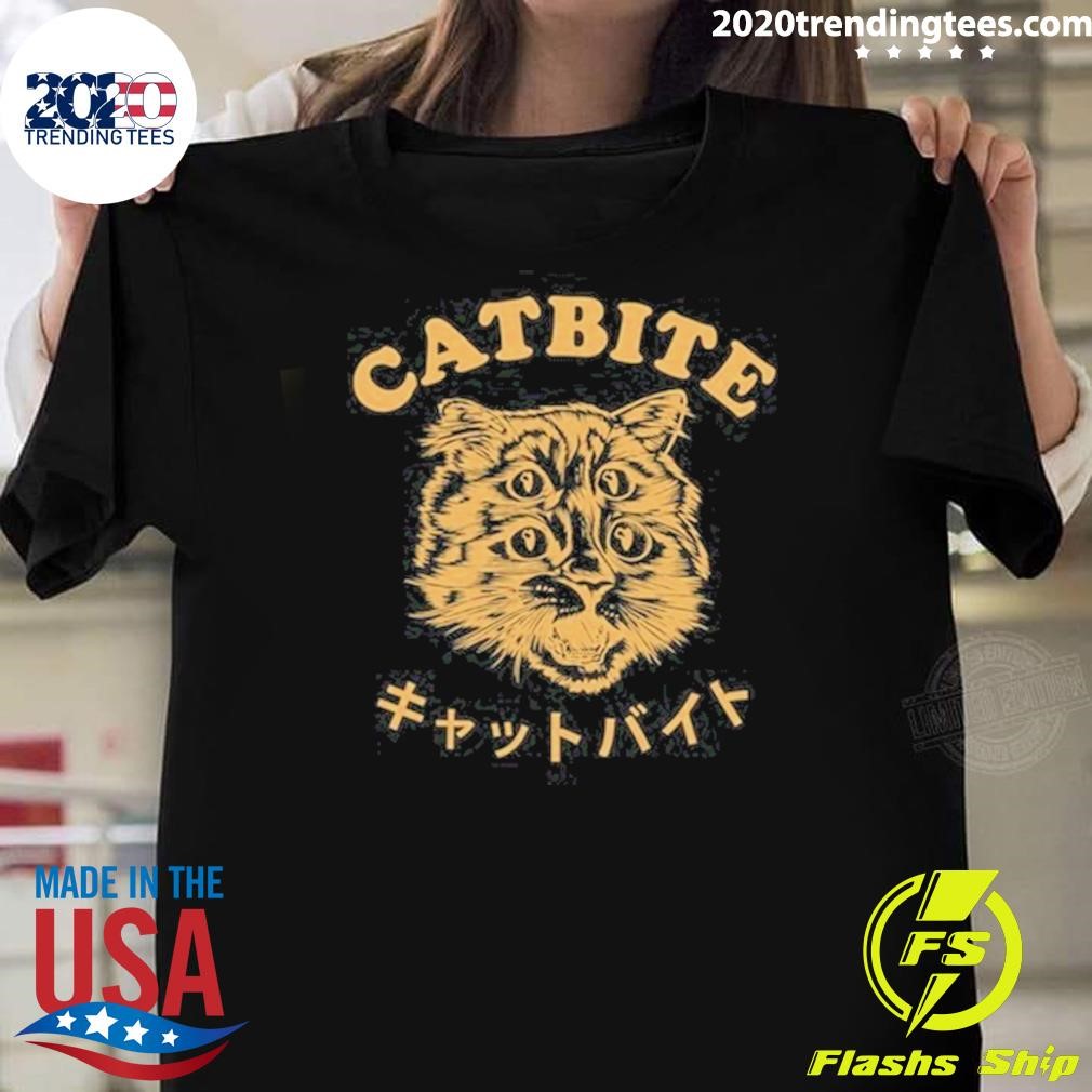 Premium Cat Bite Four Eyed Cat Japan Tour T-shirt