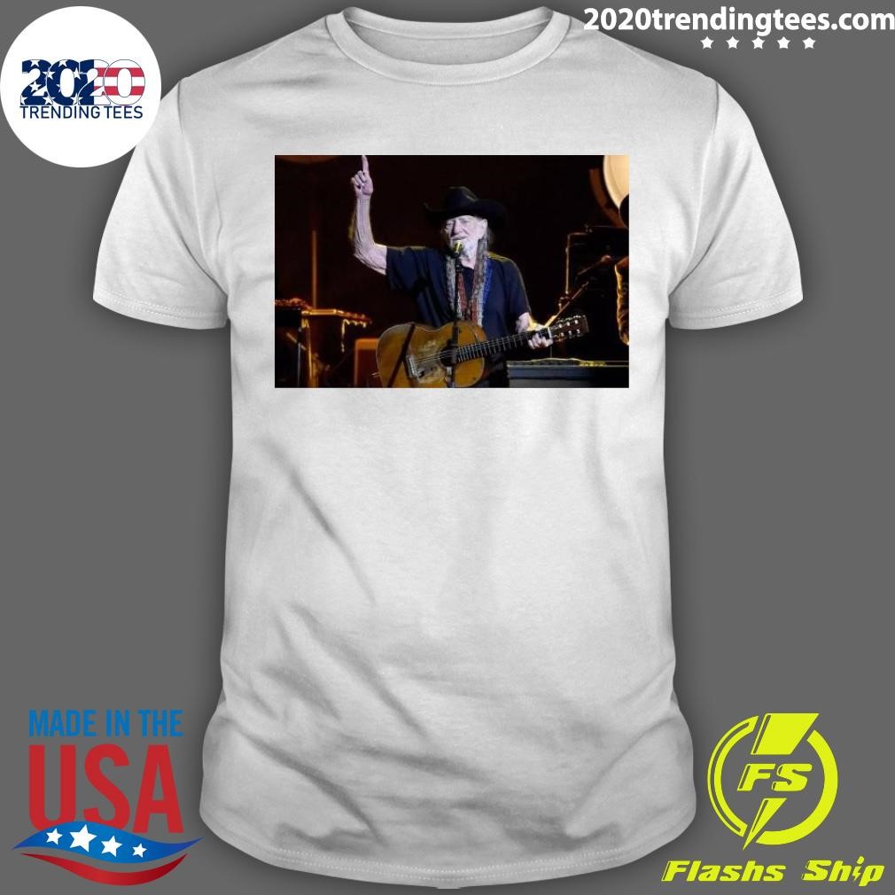 Awesome Don't Miss the Outlaw Music Festival Willie Nelson T-shirt