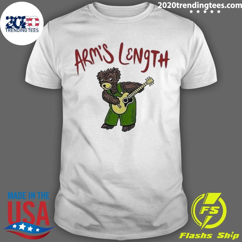 Funny Arm’s Length Corduroy Bear T-Shirt