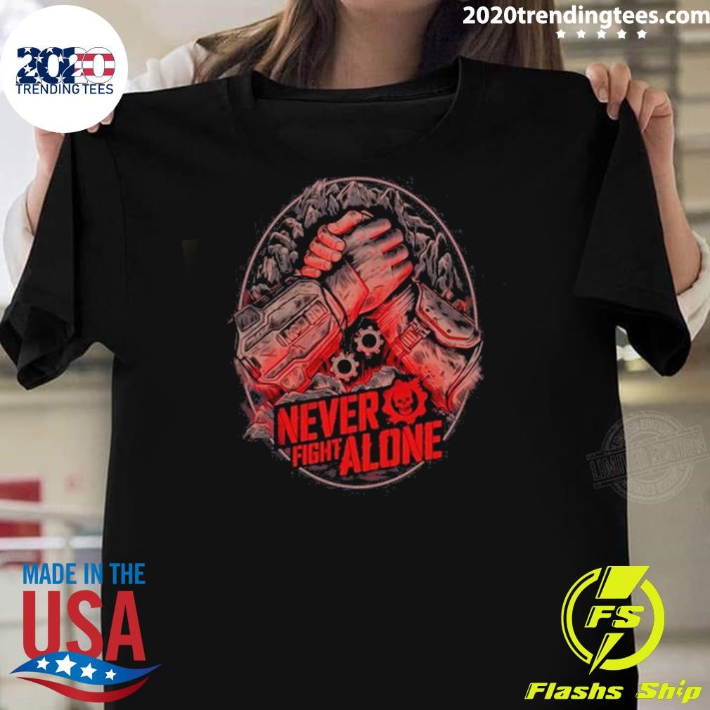 Premium Gears of War Never Fight Alone T-shirt