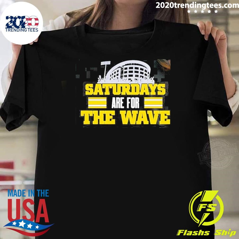 Top Iowa Hawkeyes Saturdays Are For The Wave T-shirt