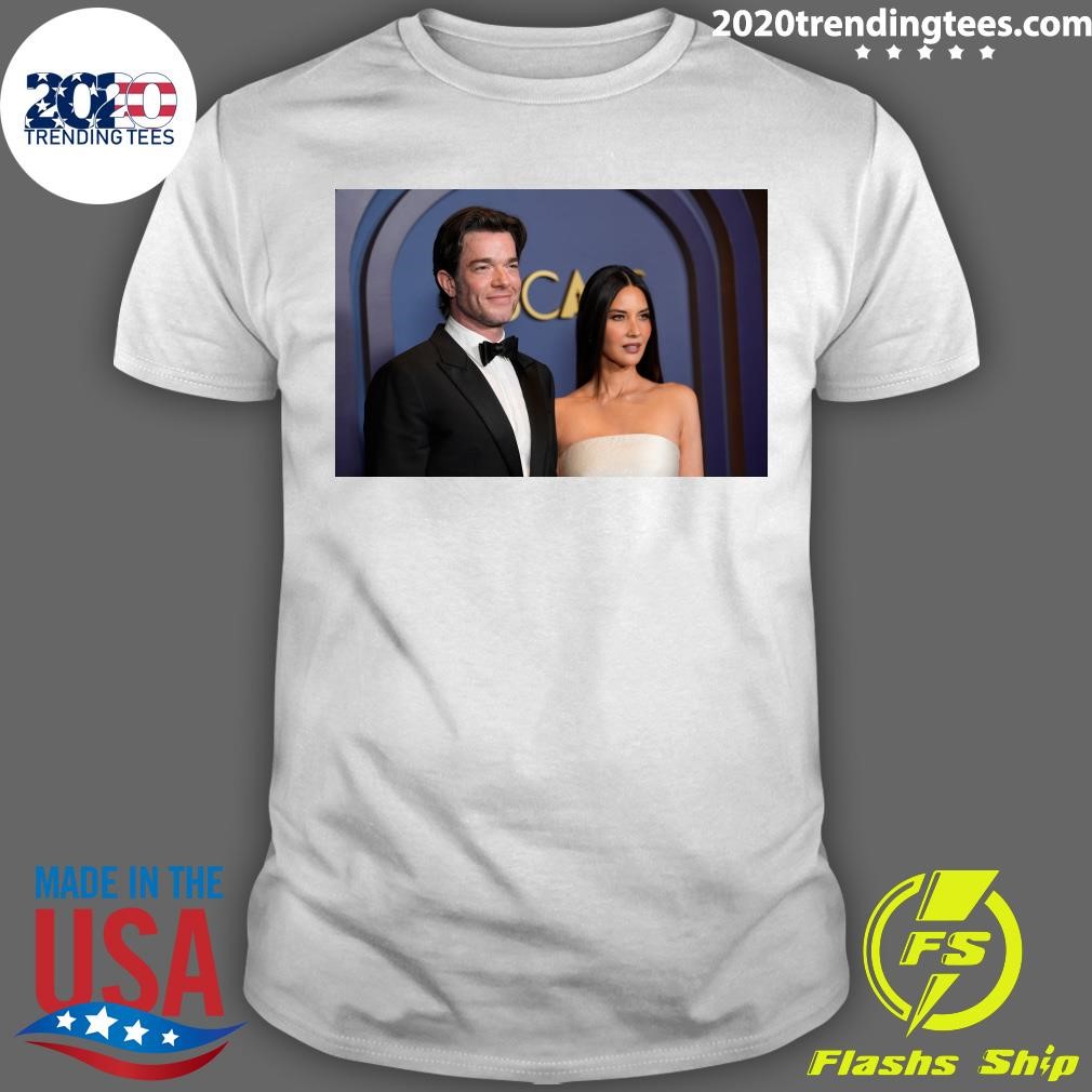 Top John Mulaney and Olivia Munn Announce T-shirt