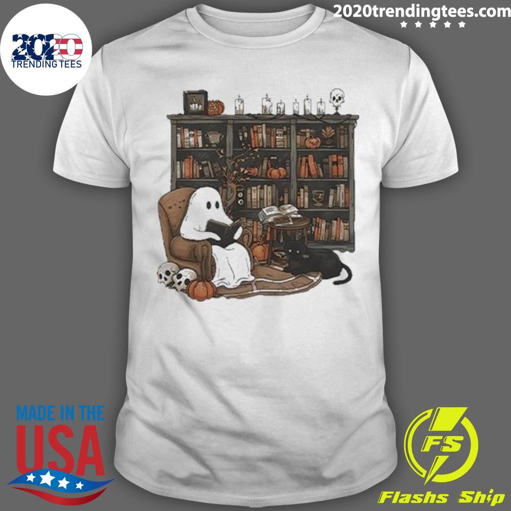 Top Retro Ghost Reading Books Halloween 2024 T-shirt