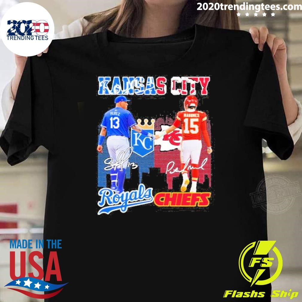 Awesome Salvador Pérez And Patrick Mahomes Kc Royals And Kc Chiefs Signatures 2024 T-shirt