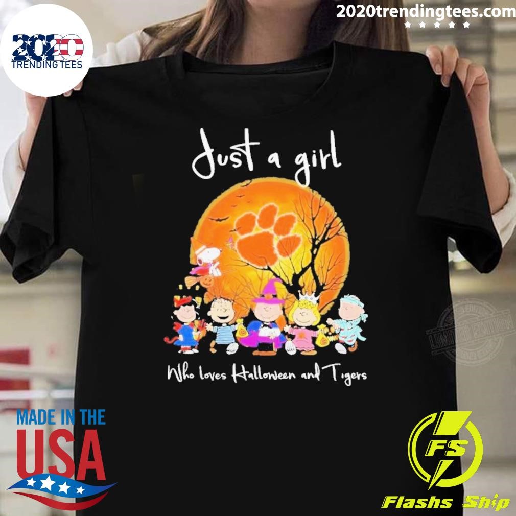 Nice Halloween And Clemson Tigers Just A Girl Who Love 2024 T-shirt