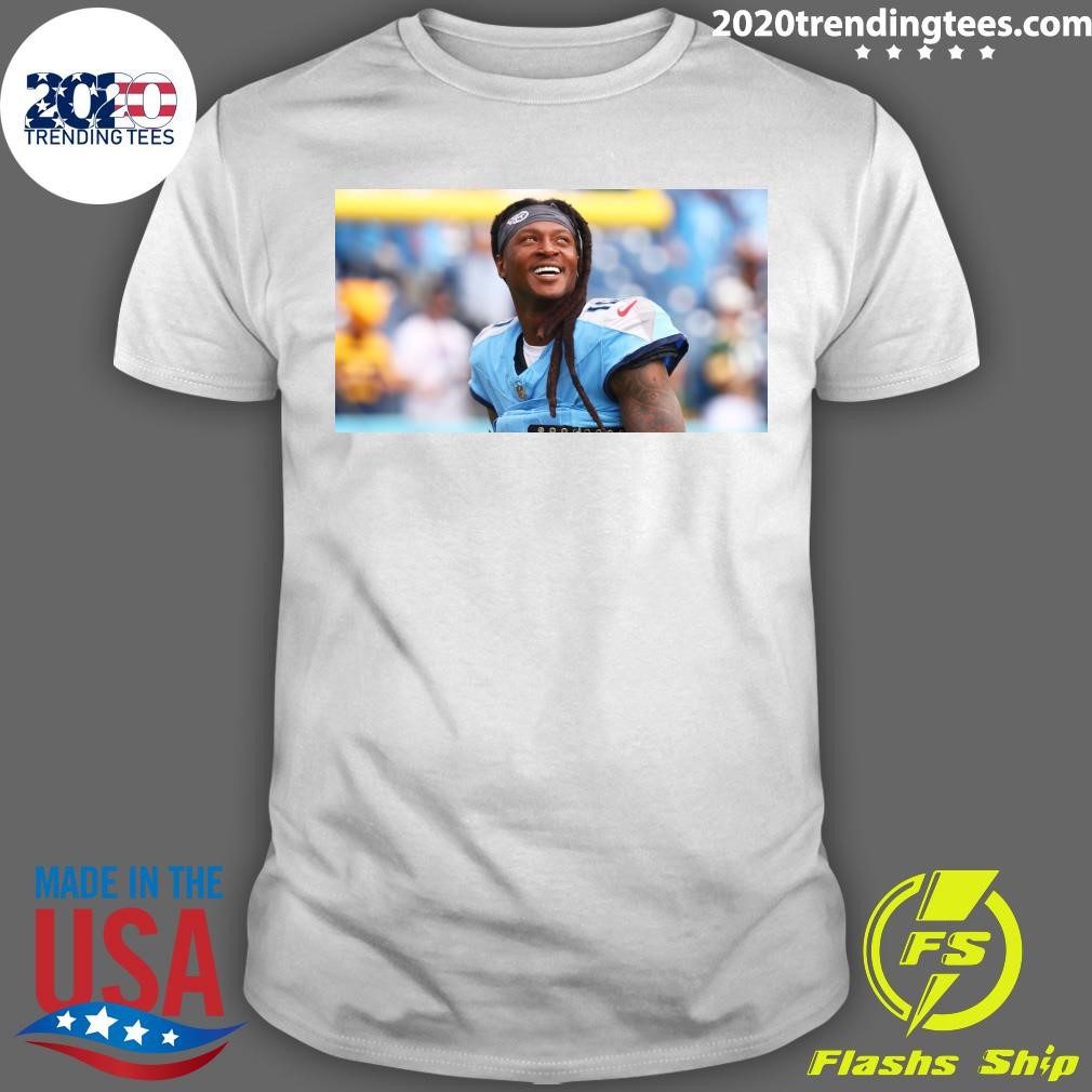 Official DeAndre Hopkins is reportedly being traded from the Tennessee Titans to the Kansas City Chiefs T-shirt