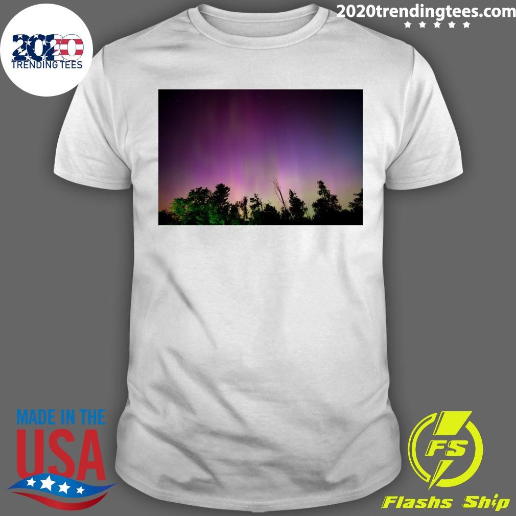 Premium Northern Lights Tonight After Strong Geomagnetic Storm T-shirt