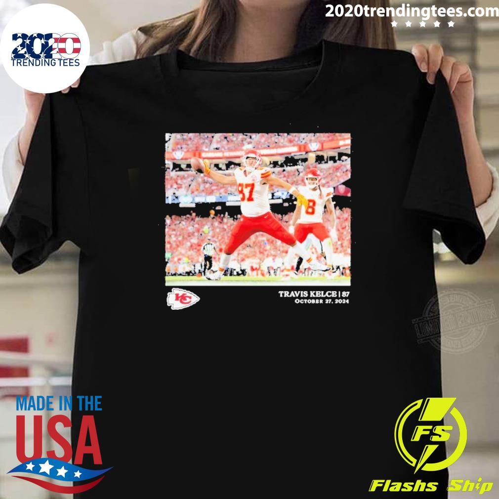 Top Kansas City Chiefs Travis Kelce Nfl Flash Features Week 8 T-shirt