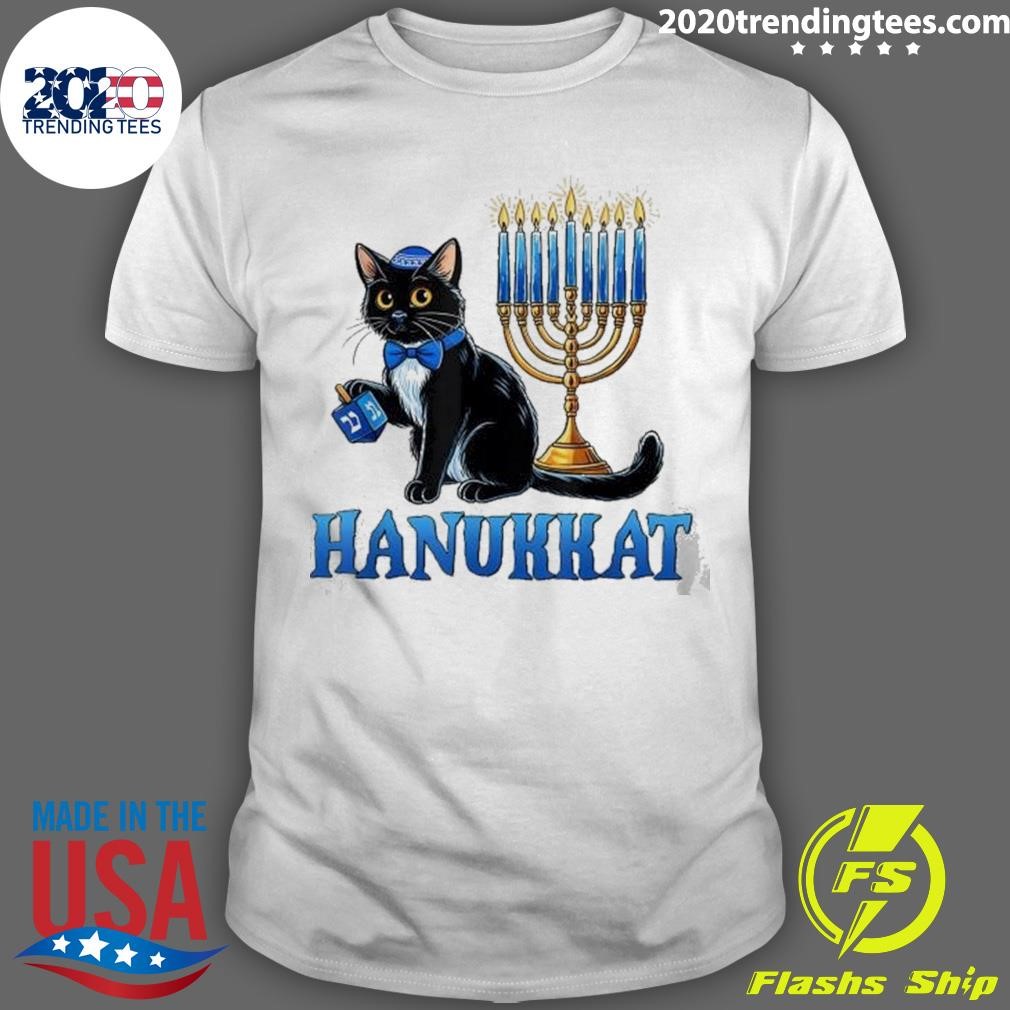 Nice Cute Happy Hanukkah Hanukkat Jewish Cat Menorah Chanukah T-Shirt