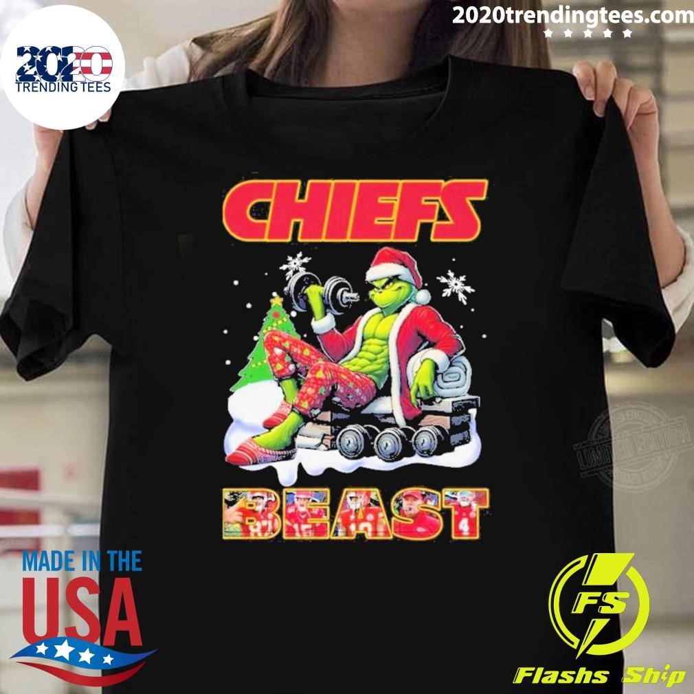 Nice Santa Grinch Gymmer Kansas Chiefs Nfl 2025 Beast Christmas T-shirt