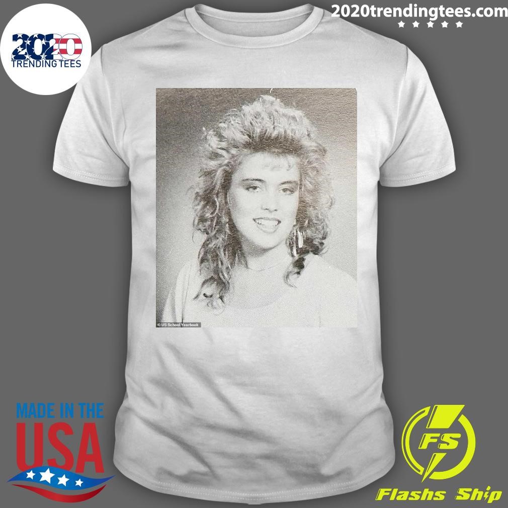 Nice Rip Debrina Kawam T-shirt